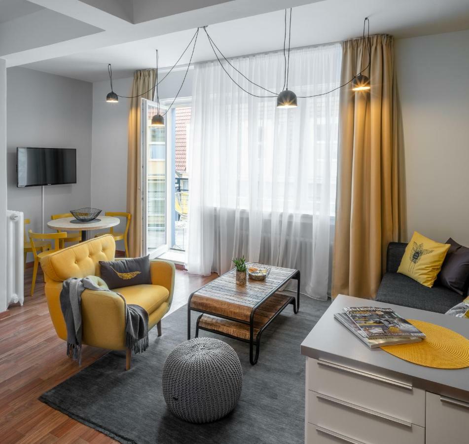 City Leaf Apartments Praga Esterno foto