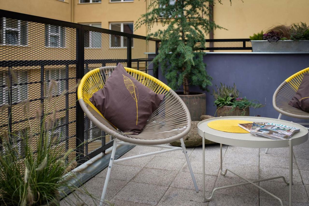 City Leaf Apartments Praga Esterno foto
